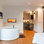شقة فندقية La Rectoral De
