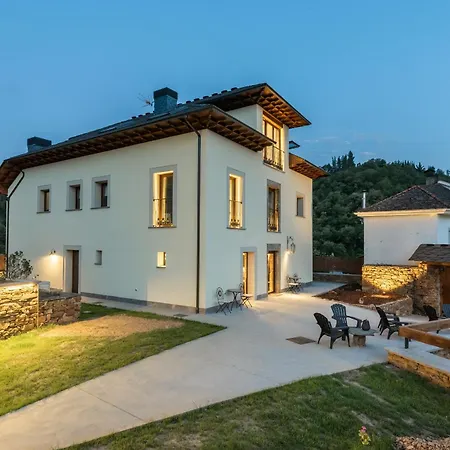 شقة فندقية La Rectoral De Besullo