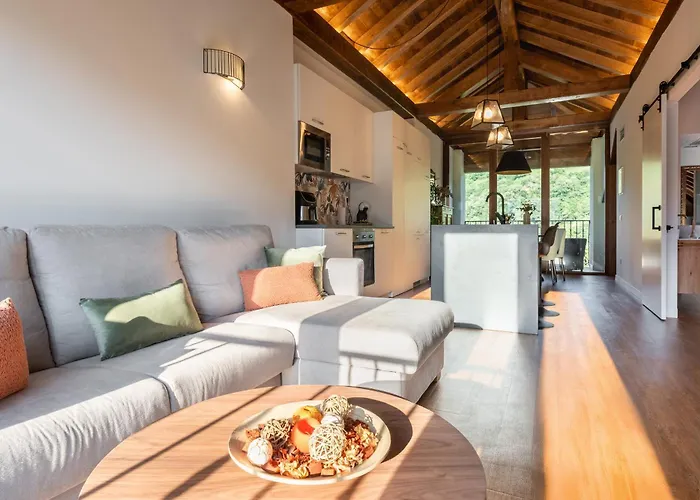 La Rectoral De Besullo