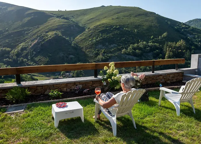 La Rectoral De 4* Besullo